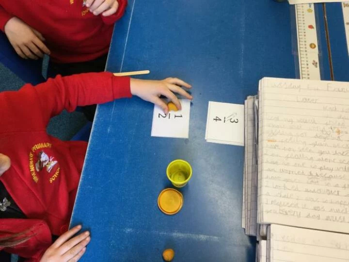 29826e849bb74cdca877d4889590409d