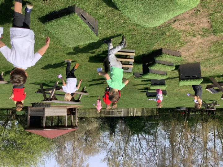 aa85b79faa7746078179b39fb2ecd36f