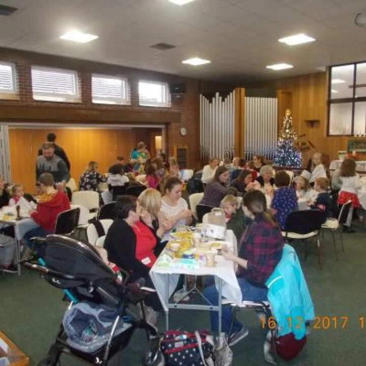 Messy Church (Christmas 17), 004
