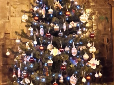 Messy & Cafe Church Tree @ St Chads- 2015 004