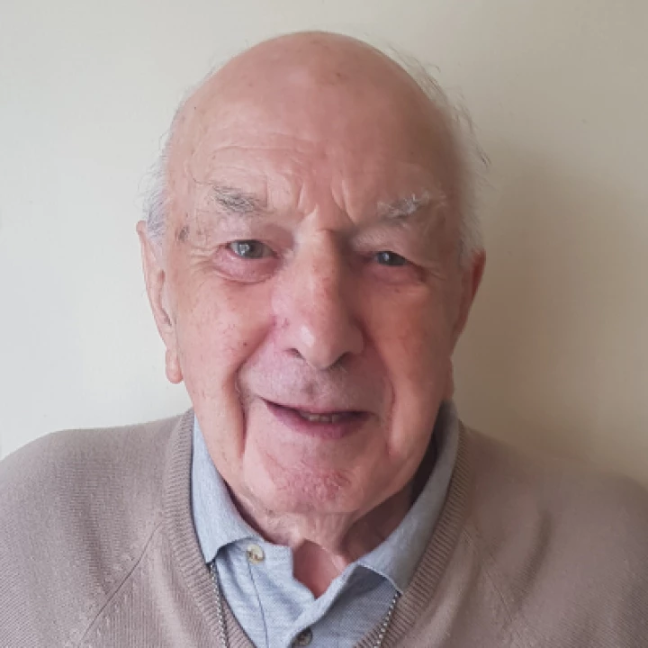 Frank Walton