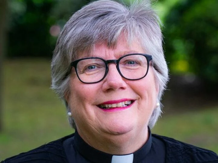 Helen-Cameron