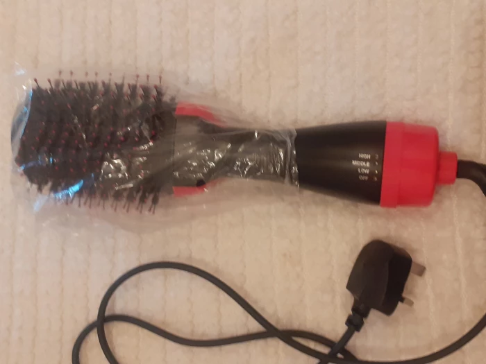 New hot hair brush – Items for sale -Published