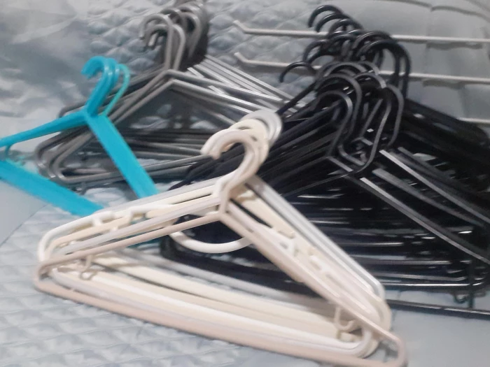 Plastic hangers – Items for sale
