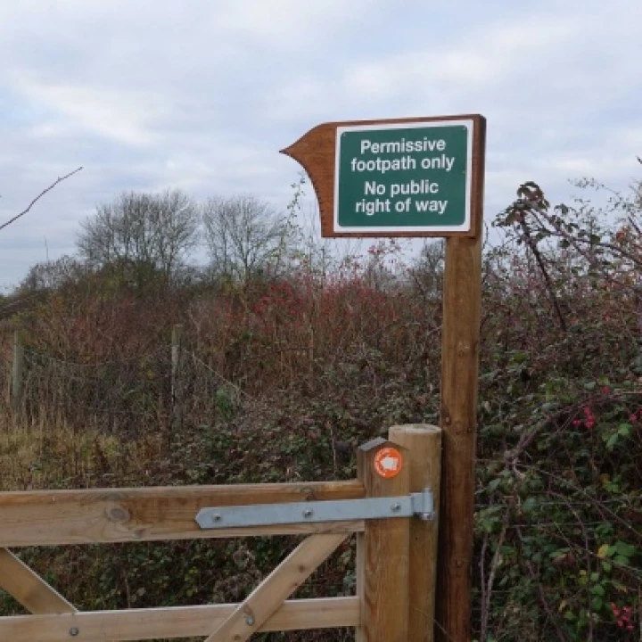 Footpath Sign 02