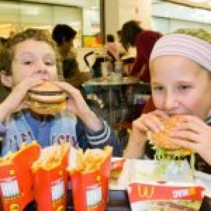 Child with Hamburger 03