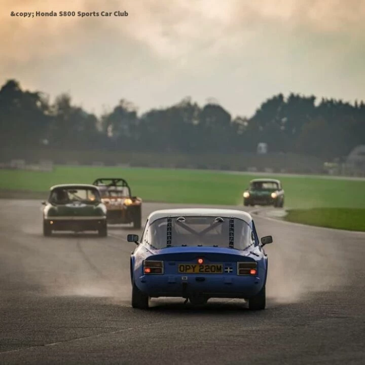 Castle Combe race