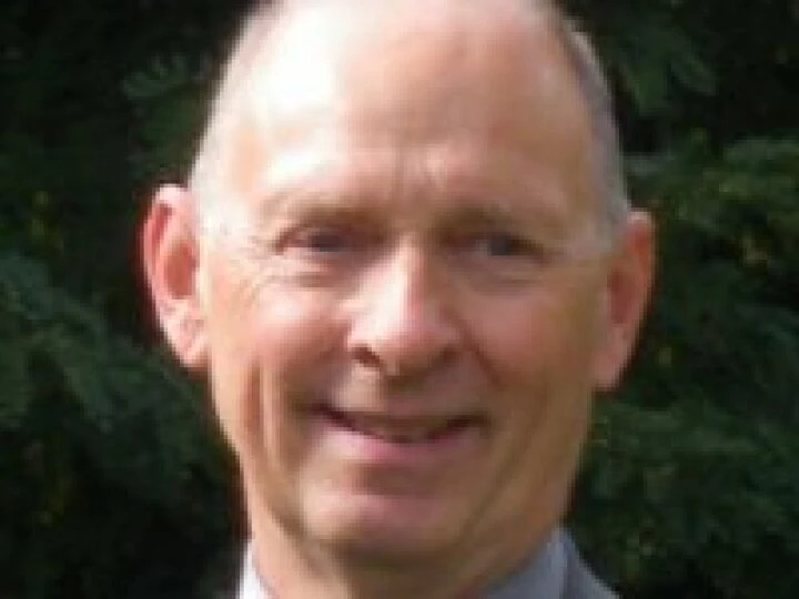 Roger Newton image 02