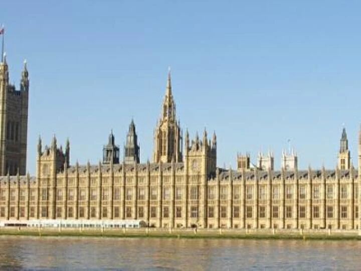 houses_of_parliament21-940x560 cropped