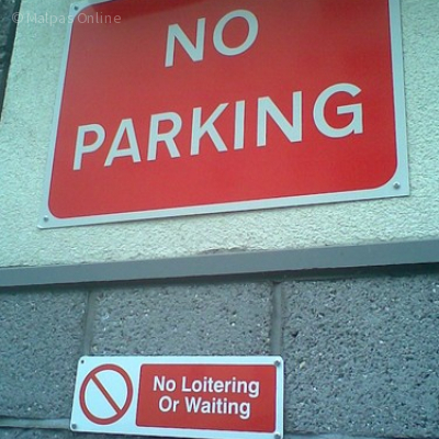 No waiting or parking