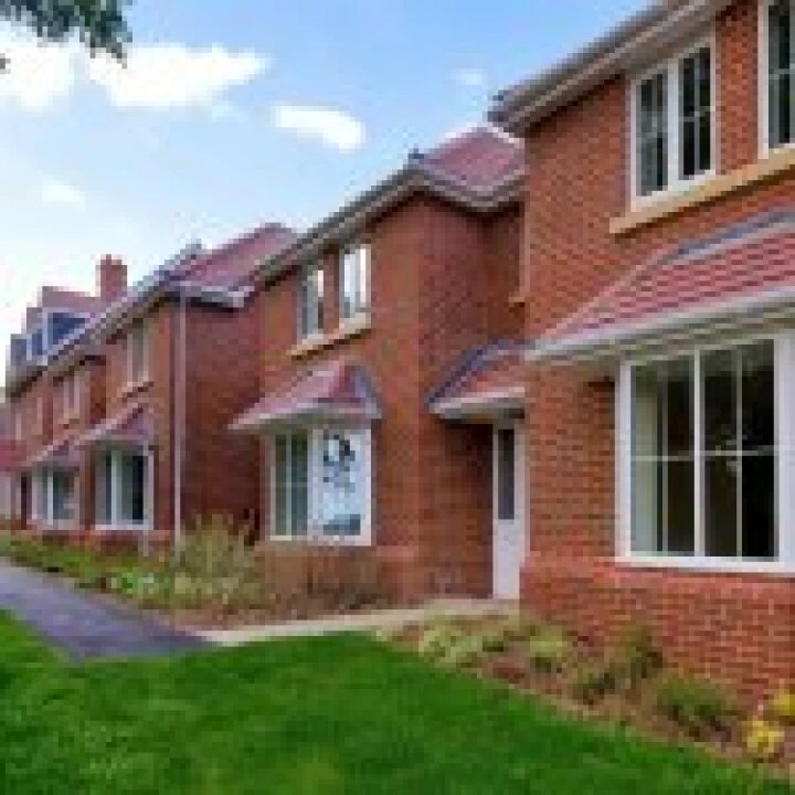 unoccupied-houses