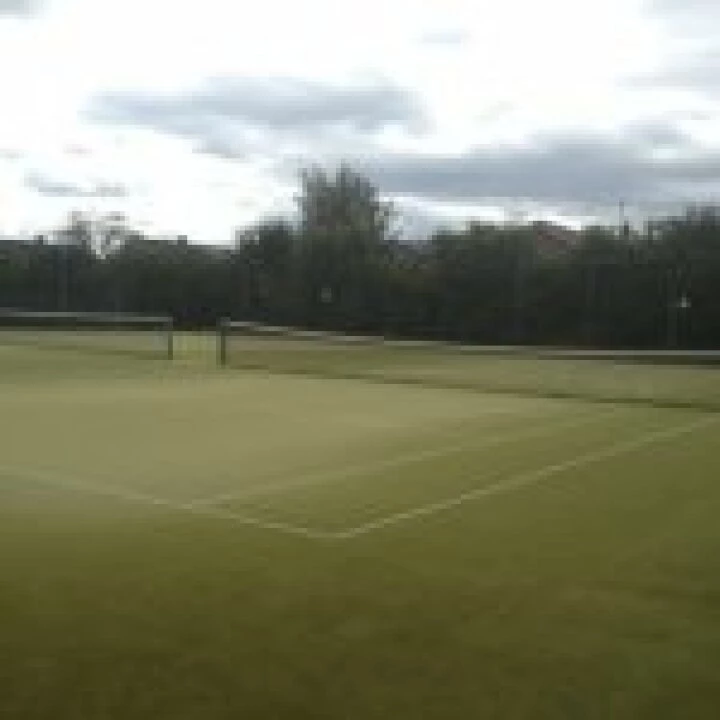 Tennis Club