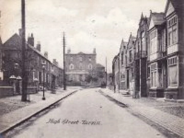 Upper High St