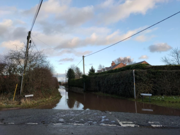 TOL Platts Lane off Cross Lane MG20210121160018[290042]