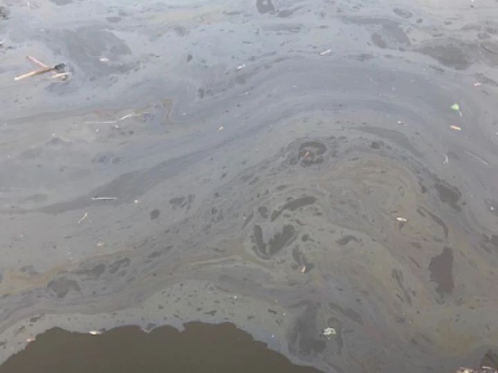 river-oil-20210318c