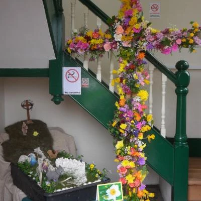 buckley easter cross   garden