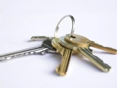 bunch of keys 01