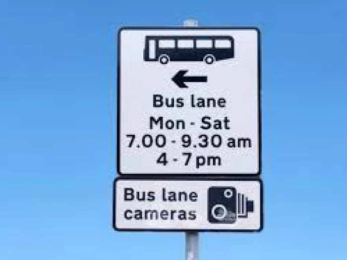 bus lane sign