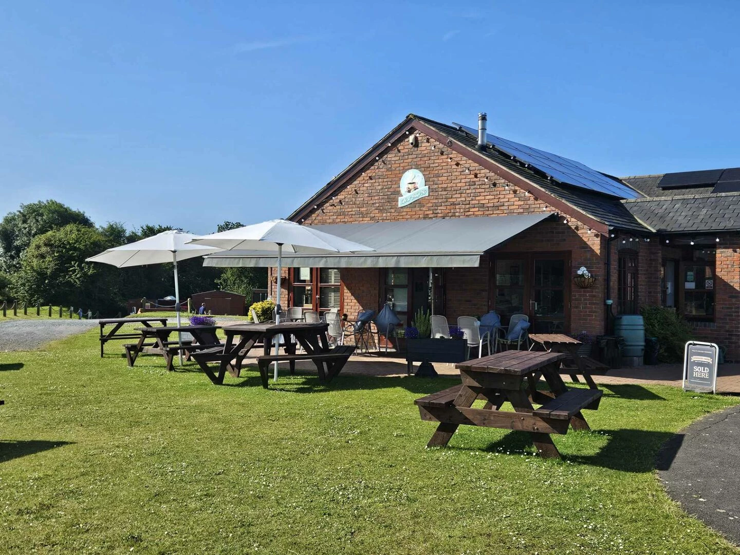 cafe at bridge 80