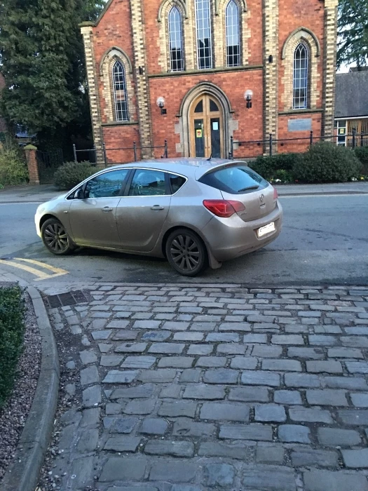 car at kingbur place