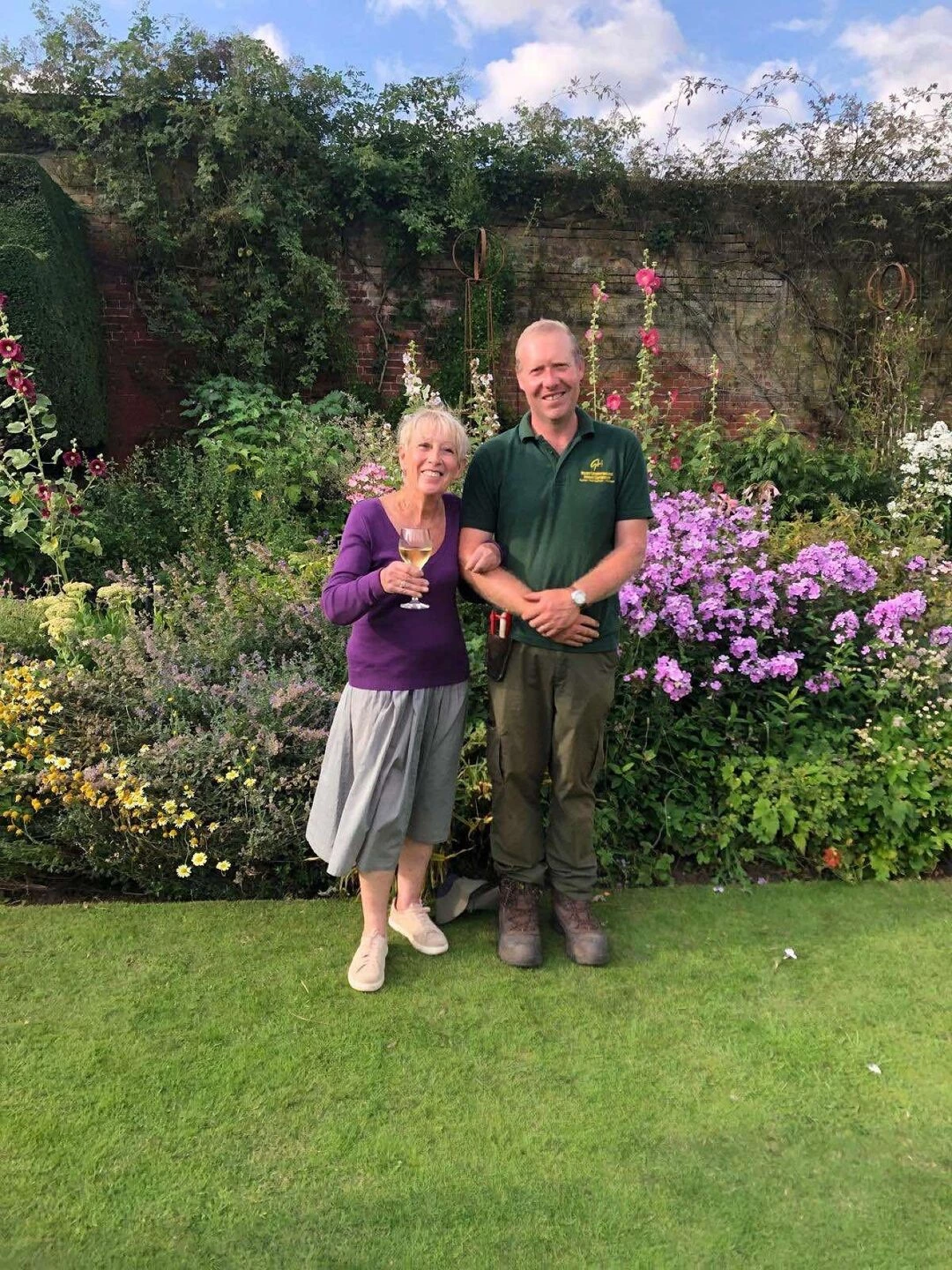 carol klein and ross underwood head gardener at g