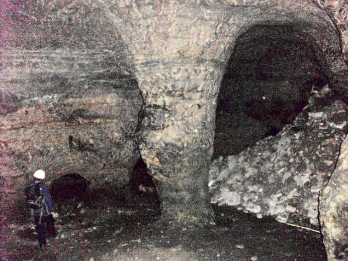 cave 2 conker