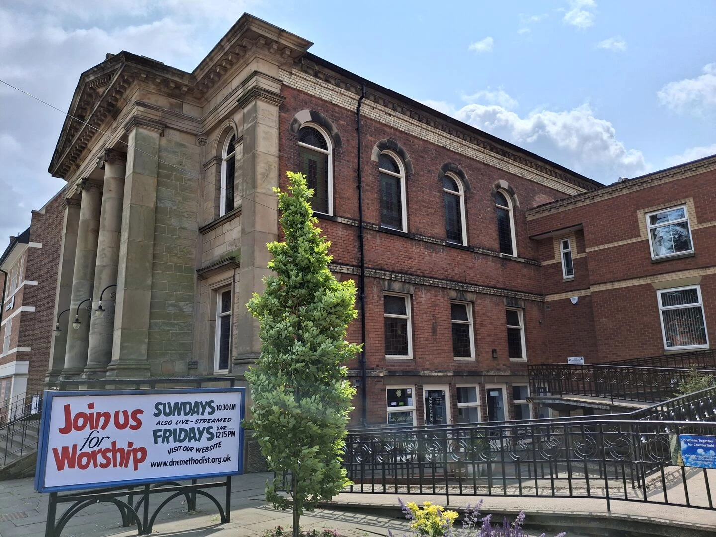 central facing cornerstone