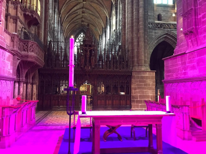 chester-cathedral-with-candle