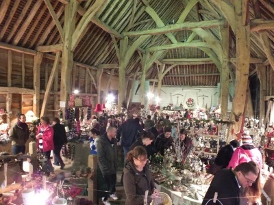 christmas fair at the tythe barn 01