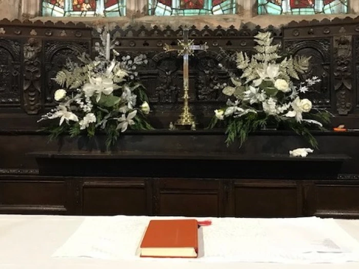 church flowers xmas 1