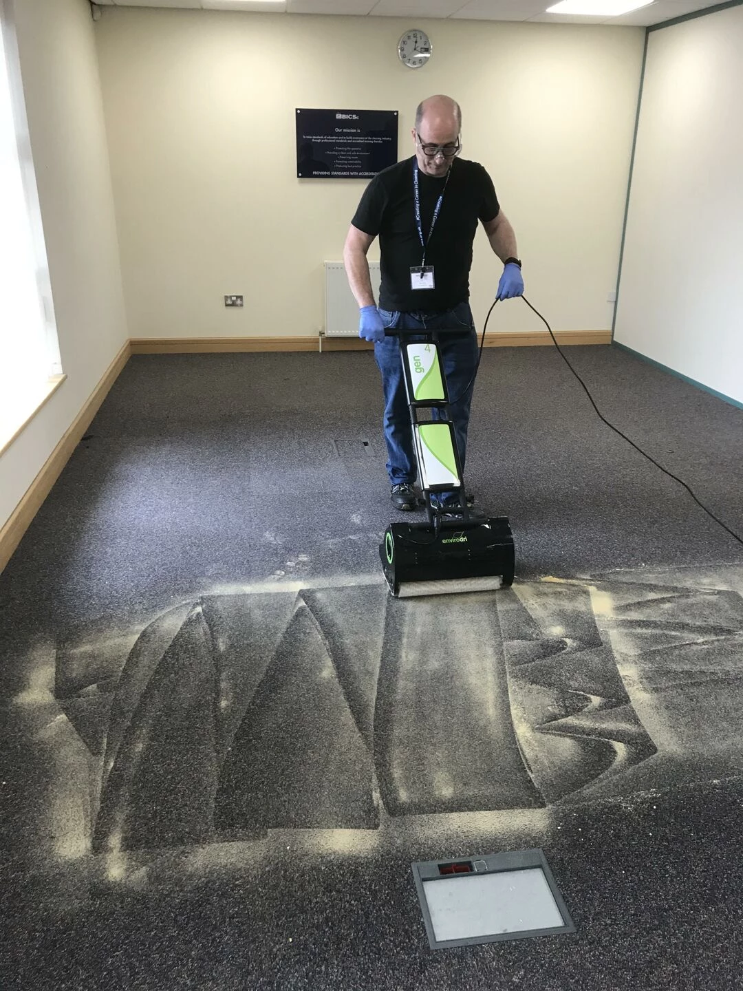 dry carpet cleaning