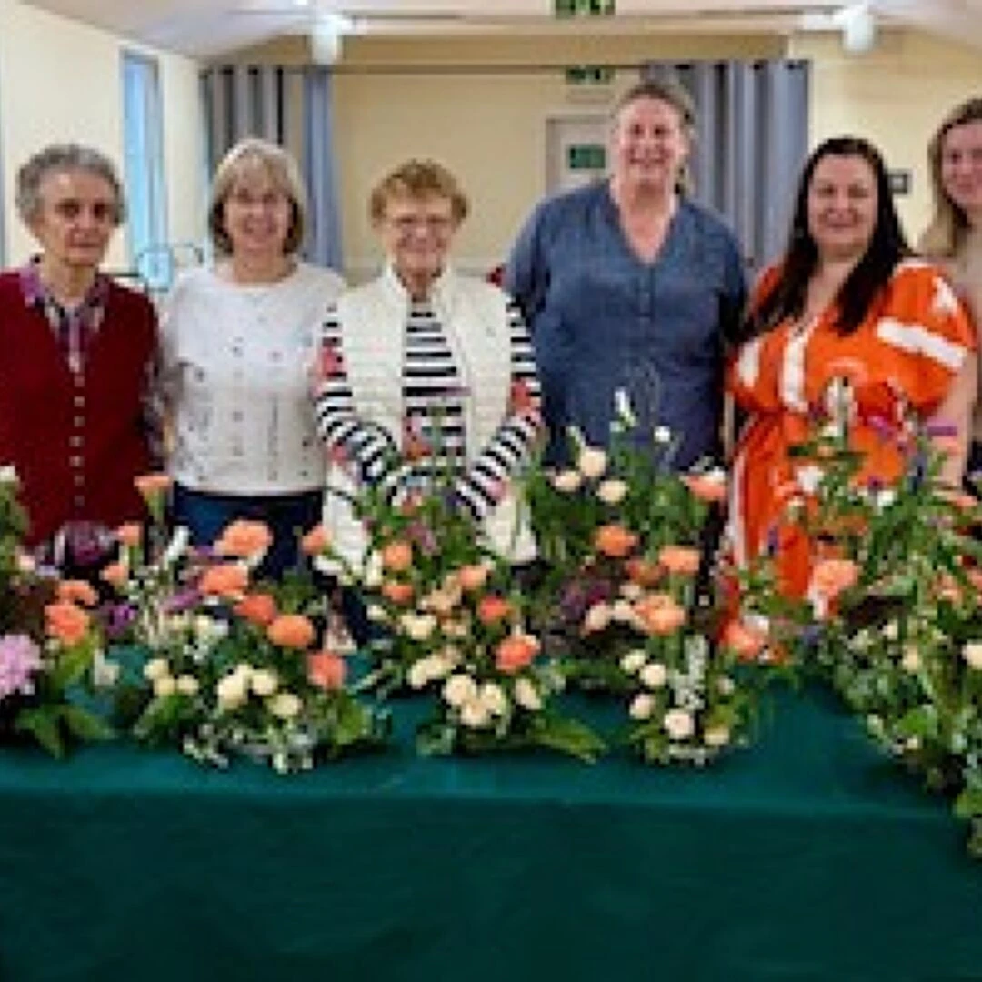 flower arranging class march 2025