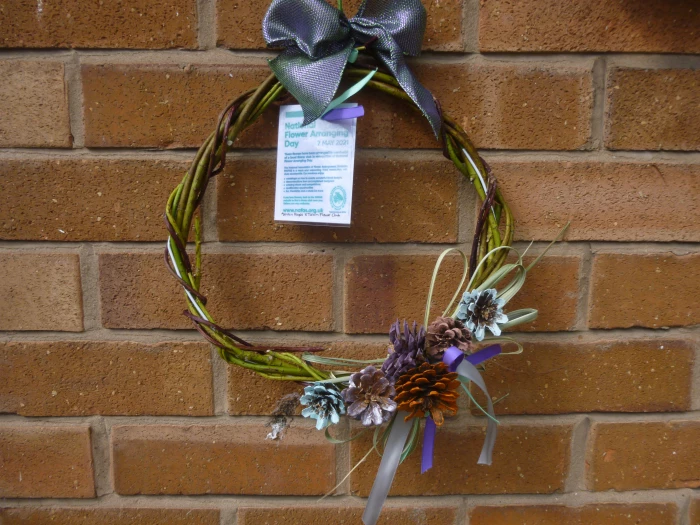flower arranging rings p1030982