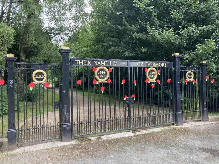 frodsham memorial gates