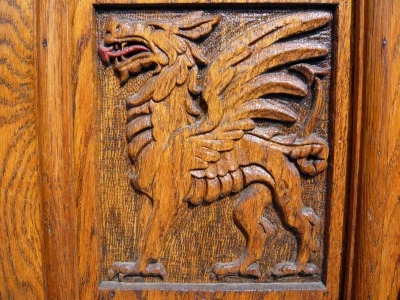 green dragon door carving