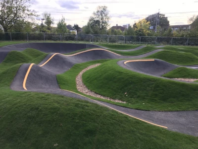 harrow pump track build 03