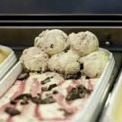 ice cream farm images