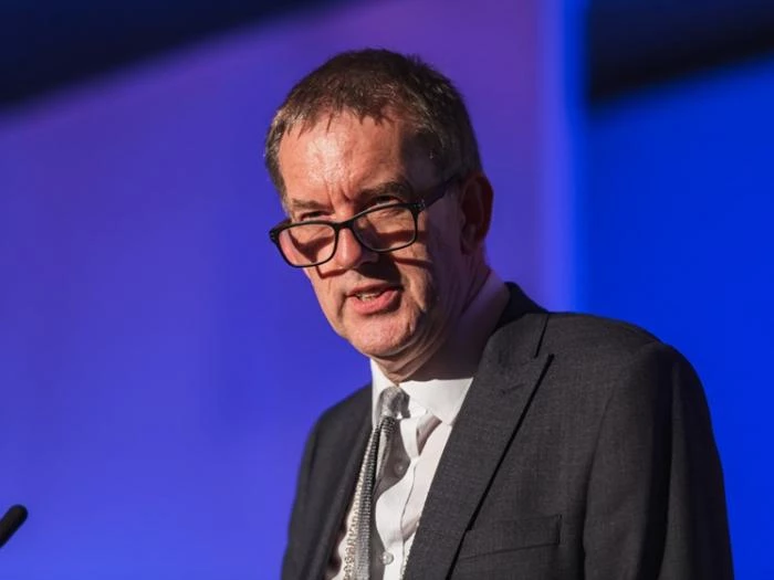 image 15vicepresidentprofessorclivemarshmethodistconferencebirmingham2019