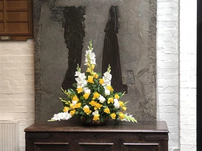 image 20190721easter flowers