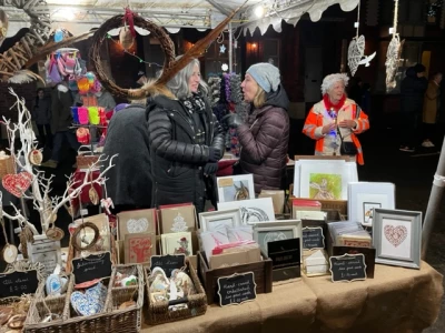 kate  barley jones art tarvin christmas market 2022