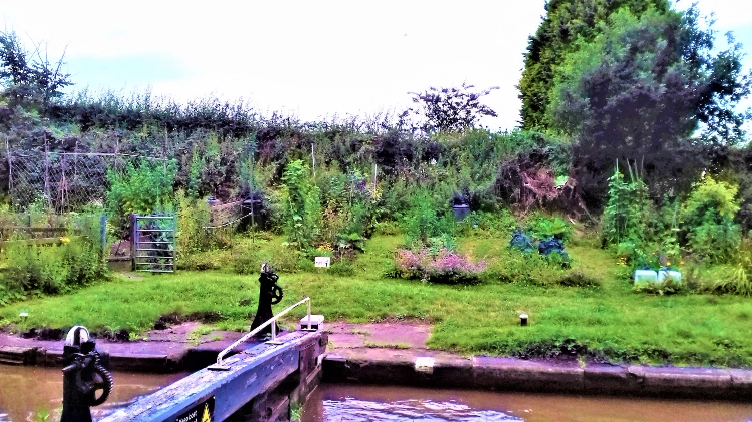 lock 5 gardens