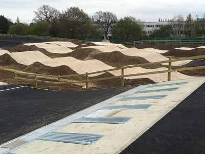 merton bmx track hill start