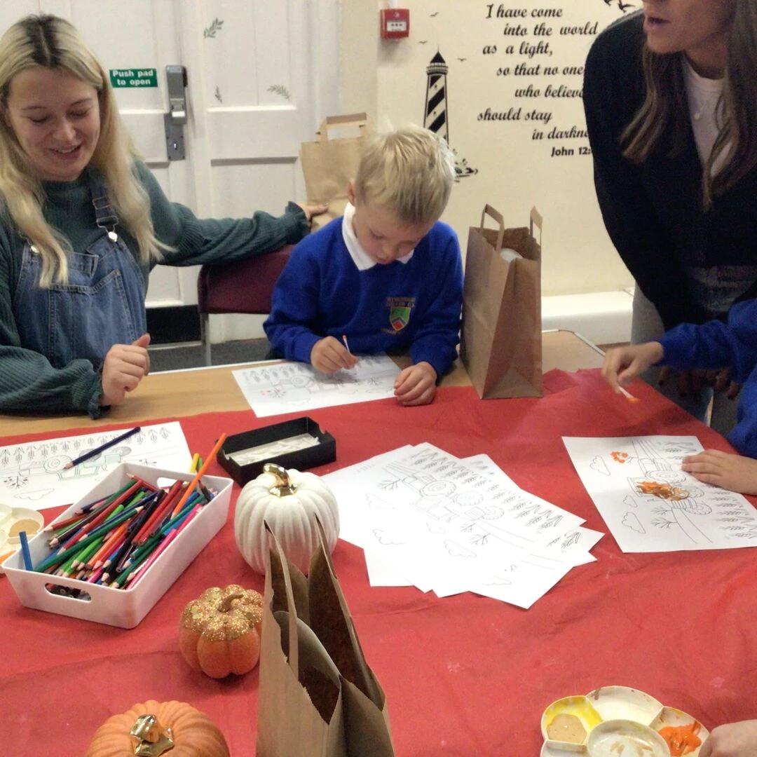 messy church y1