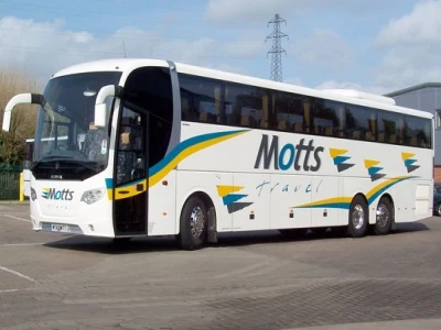 motts coach 01
