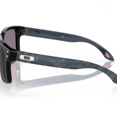 oakley holbrook 9102