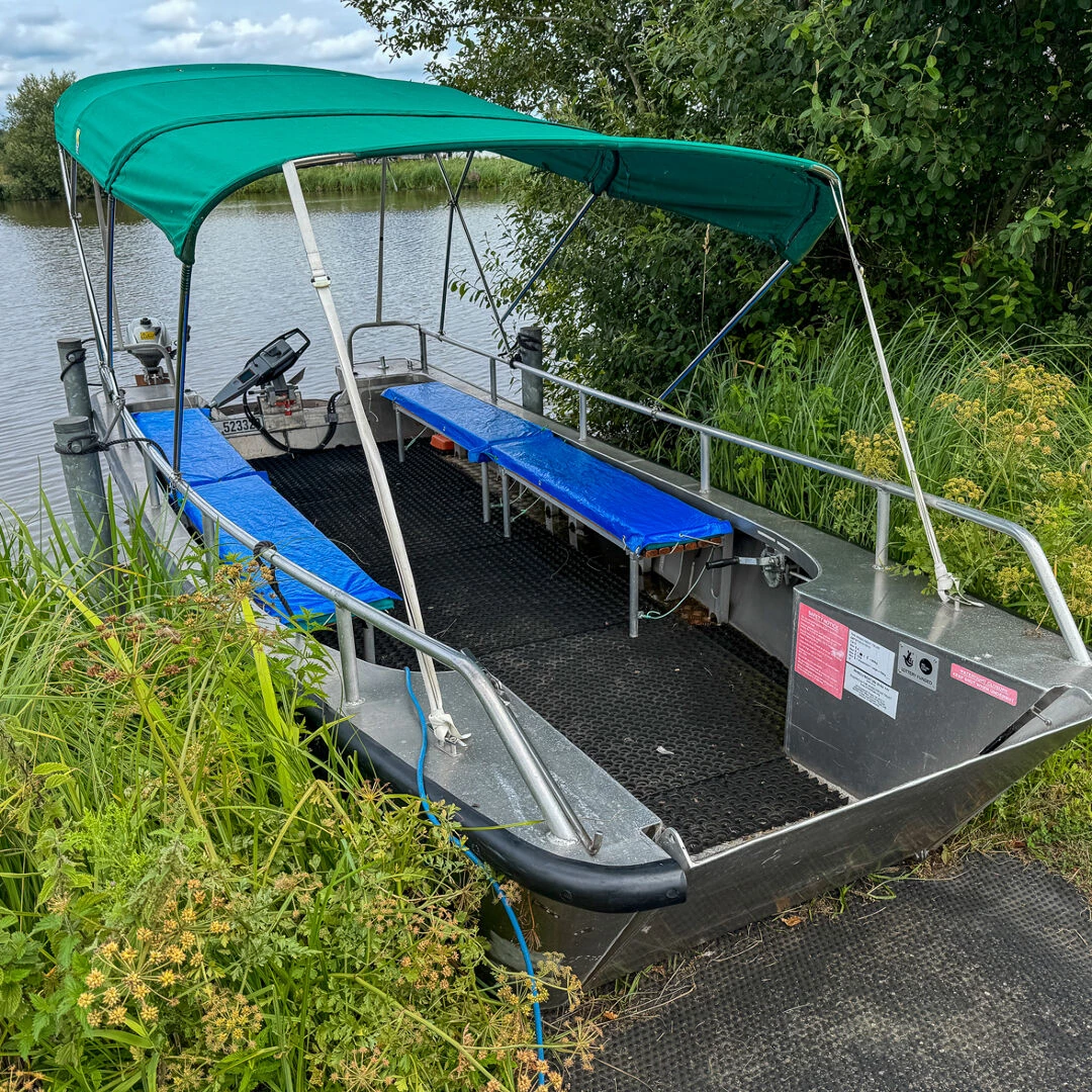 overwater wheelyboat services