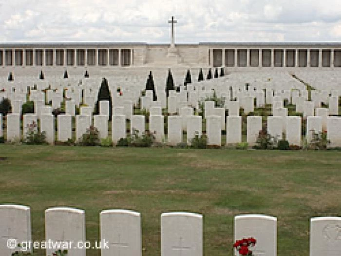 pozieres british cemetery