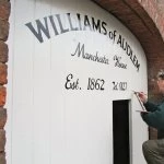 signwriting at williams39 newsagents