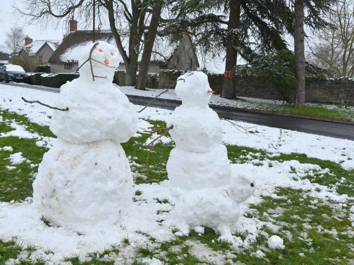 snowmen on church green 1st feb 2019