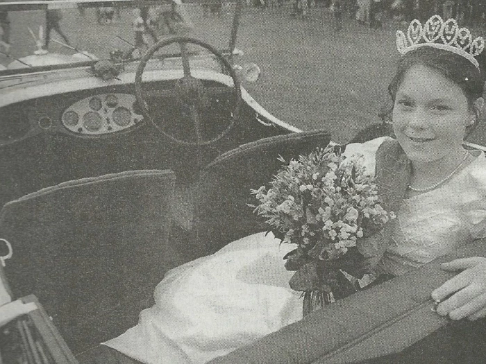 tarvin carnival rose queen jun 1997 photoscan